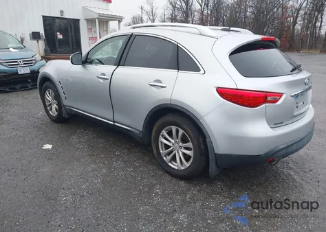 2010 Infiniti Fx35 z USA, uszkodzony, nr VIN JN8AS1MW5AM852295